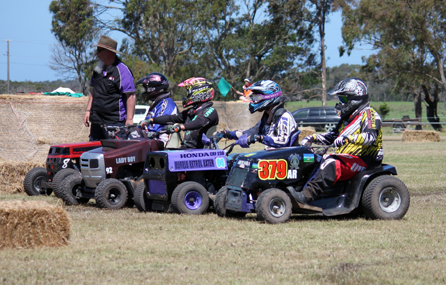Members of the Australian Ride On Lawn Mower Racing Association (AROLMRA) put on a great show at the Arthur Sutherland Recreation Reserve, Welshpool